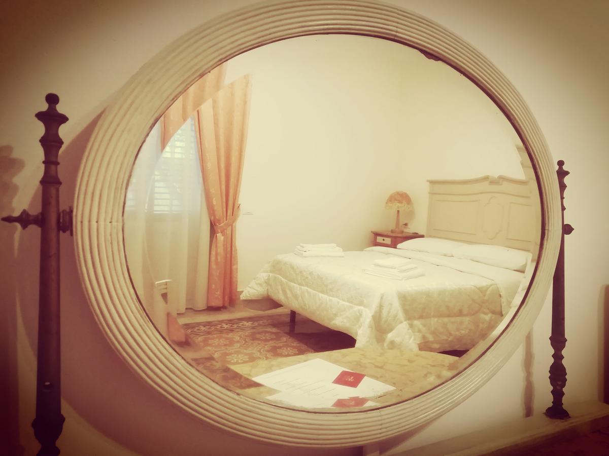 Le Rose Del Viale Hotel Palermo Eksteriør billede